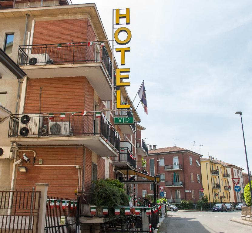 Vip Hotel Piacenza Zewnętrze zdjęcie