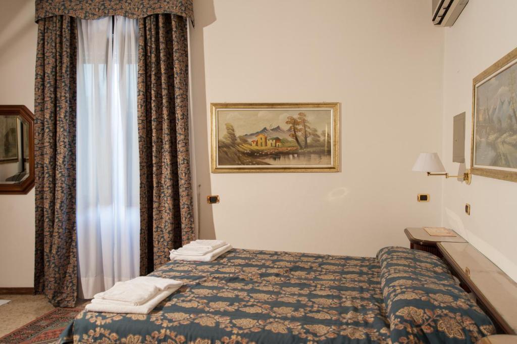 Vip Hotel Piacenza Pokój zdjęcie